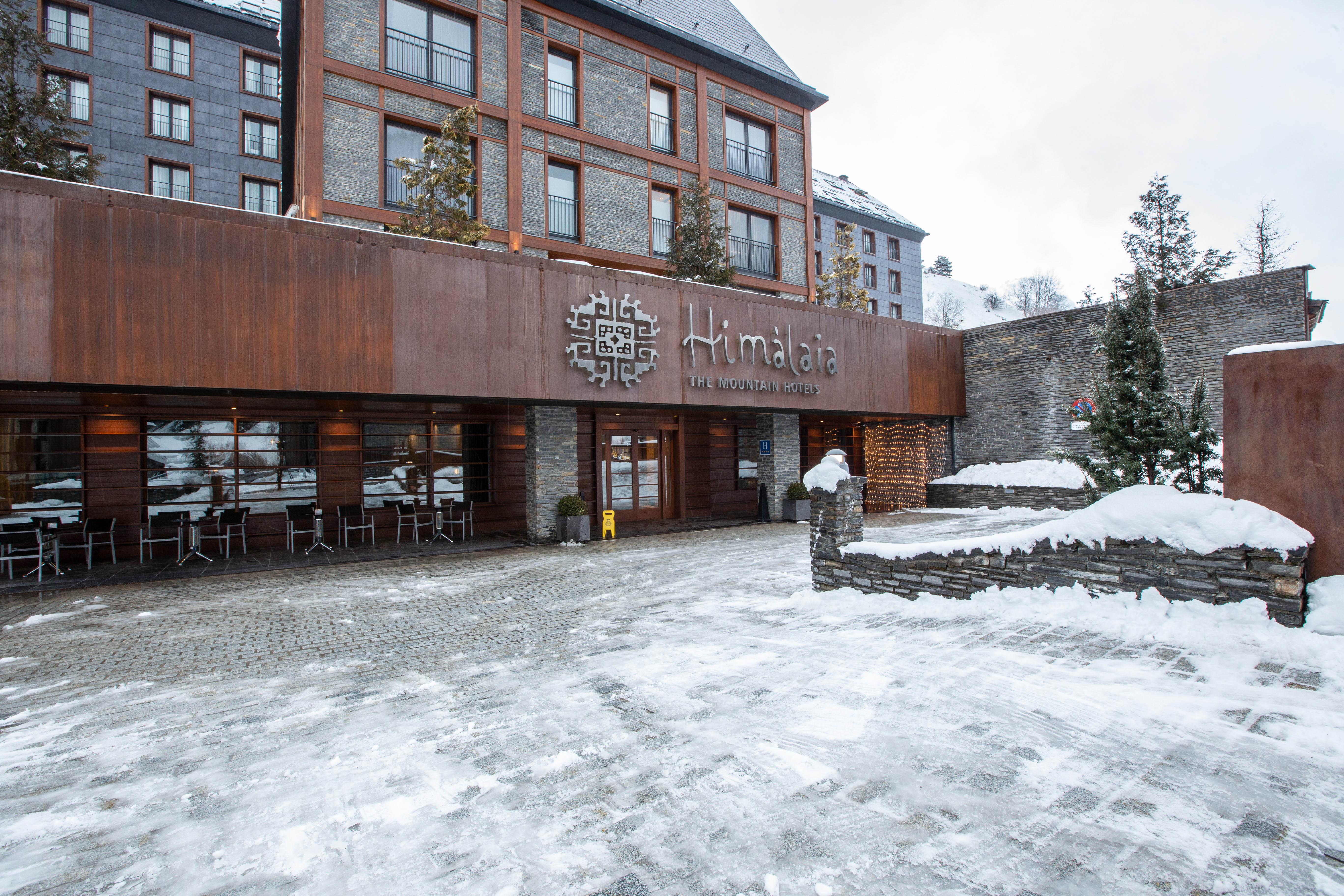 Hotel Mim Baqueira Luxury & Spa บาเกย์รา-เบเรต ภายนอก รูปภาพ